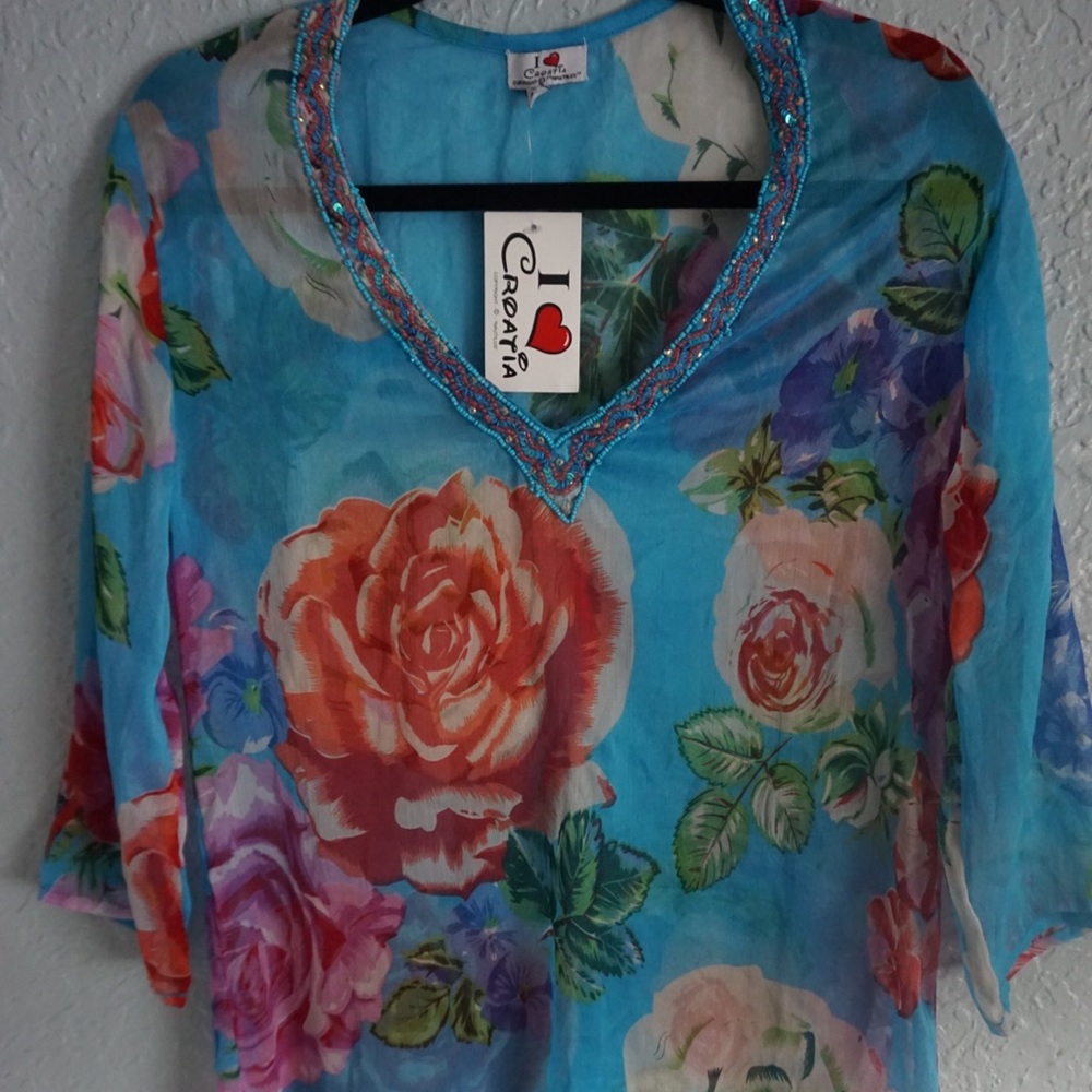 Beach floral cover up (brand new)